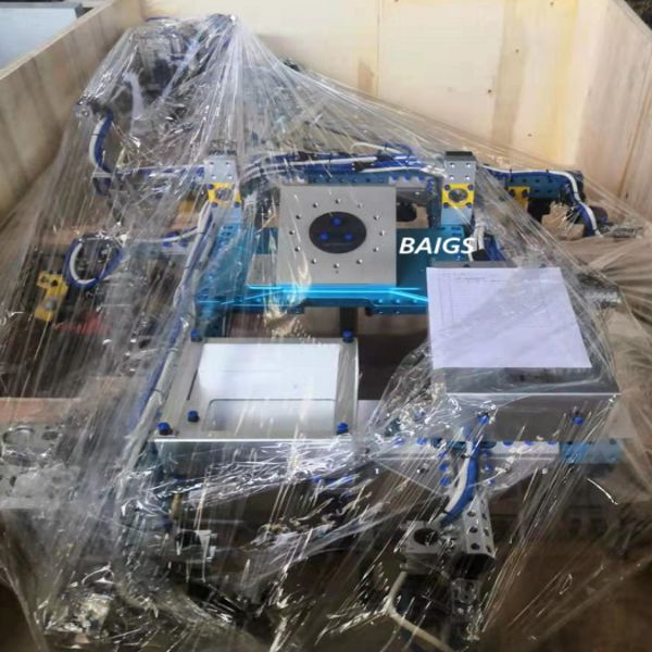 零跑汽车金华基地侧围